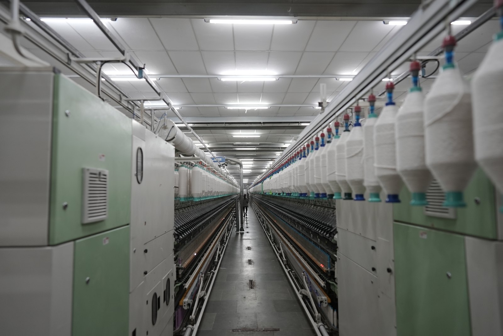 Ring Spinning Frame Aisle